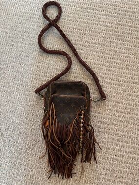 Vintage Boho - Louis Vuitton Crossbody
